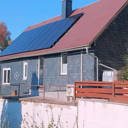 Ruhiges Mit Viel Platz Und Ladestation Fuer E-auto Masserberg